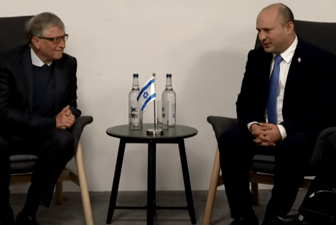 American business magnate Bill Gates (L) with Israeli Prime Minister Naftali Bennett. (Photo: video grab)