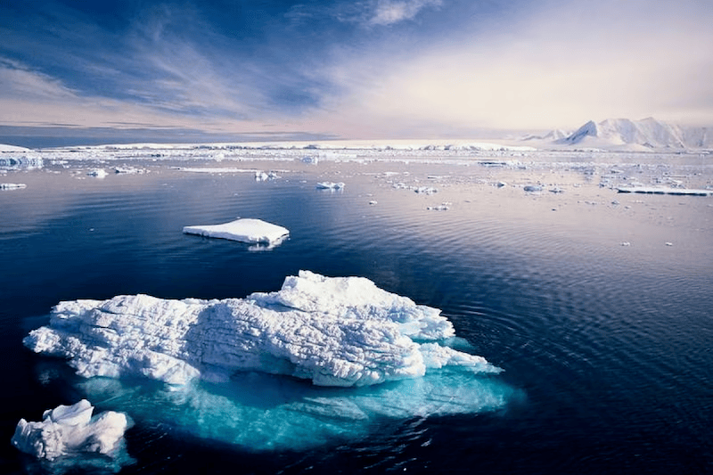 Research suggests that accelerated melting of ice shelves over the Amundsen Sea in west Antarctica is locked in and beyond human control for the rest of this century, even if emissions are significantly reduced. For any form of publication, please include the link to this page: www.grida.no/resources/3206 This photo has been graciously provided to be used in the GRID-Arendal resources library by: Peter Prokosch